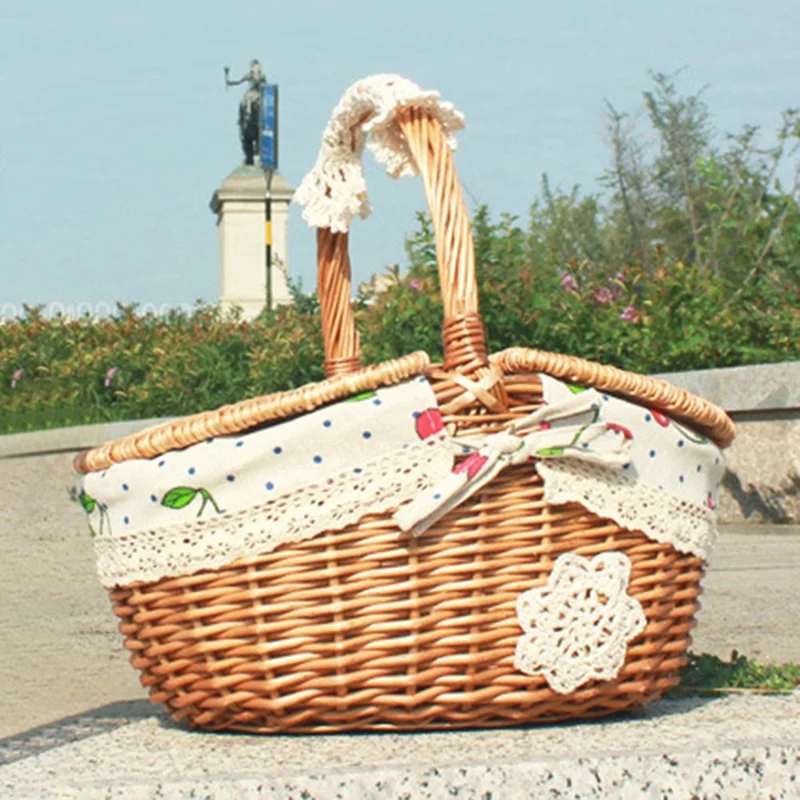 Hand-Woven Wicker Picnic Basket Lid Design Cotton+Linen Cloth Lining Blanket for Eggs, Candy, Flowers, Size: L - Cherry