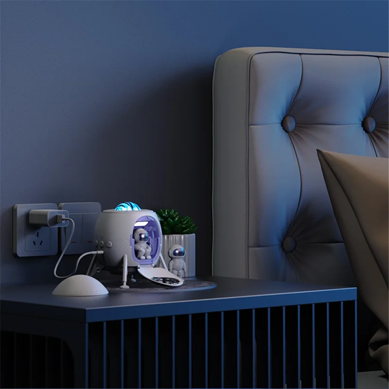 Astronaut Space Landing Starry Sky Nebula Projection Lamp Atmosphere Light Bedroom Night Light