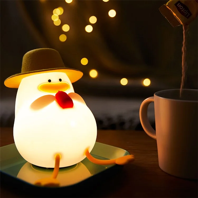 XR-MM-L2206 Color-changing Duck Shaped LED Night Light Timer Function Cute Silicone Children Sleeping Night Lamp - With Hat