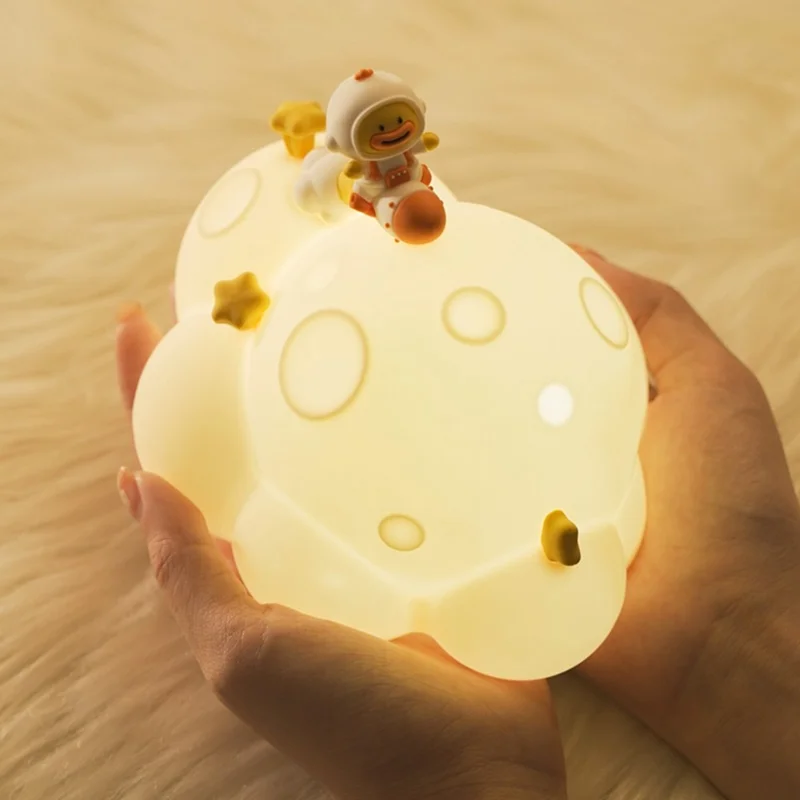 ICARER FAMILY Planet Night Light 3 Brightness Levels Timer Silicone Squeeze Lamp for Bedroom  /  Nursery