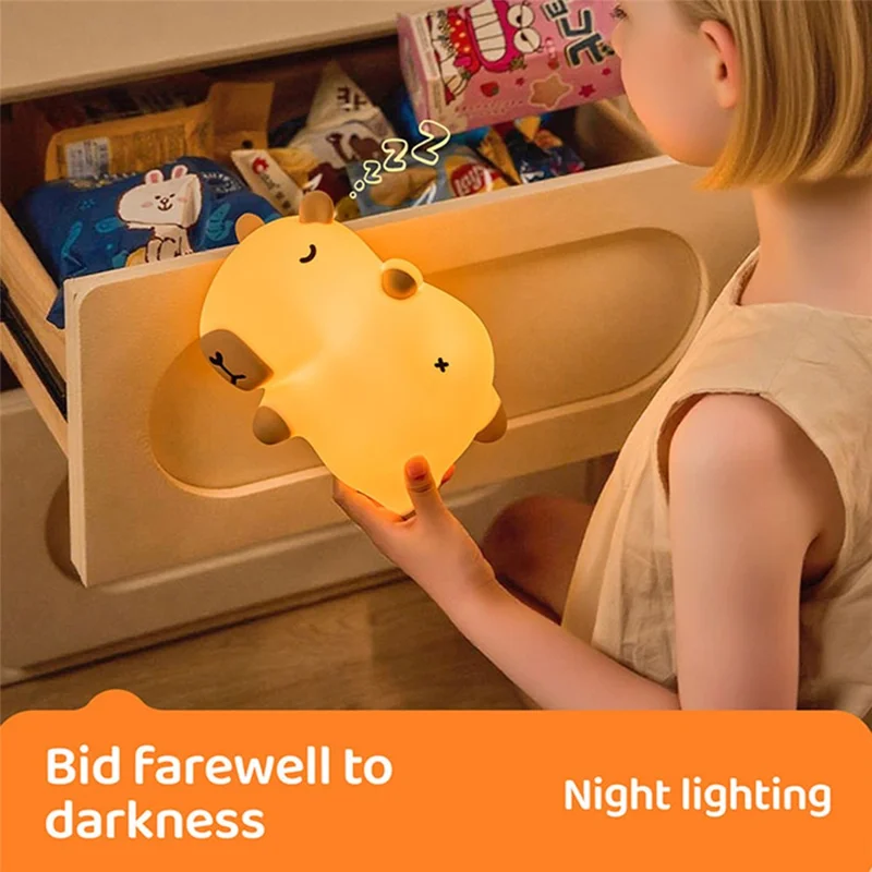 A073 Lampe de Nuit en Silicone en Forme de Capybara Ronflant, 3 Niveaux de Luminosité avec Minuterie, Idéale pour la Chambre à Coucher