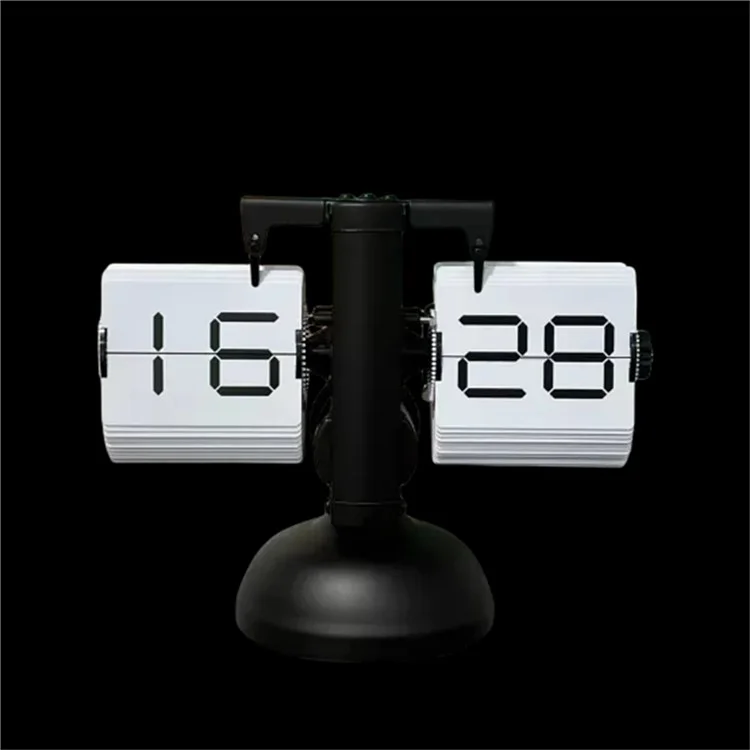Relógio de mesa digital retrô com virador automático, movimento de quartzo, pé único, aço inoxidável, visor de 24 horas, fonte digital branca.