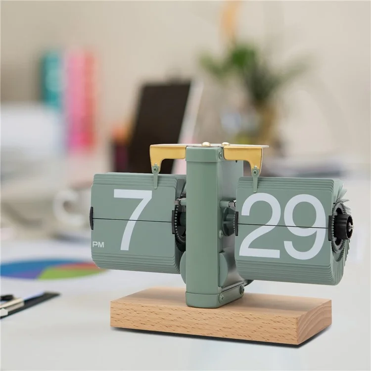 Reloj de mesa digital retro automático sencillo Reloj de mesa cuadrado de acero inoxidable con movimiento de cuarzo, base de madera de haya - Verde