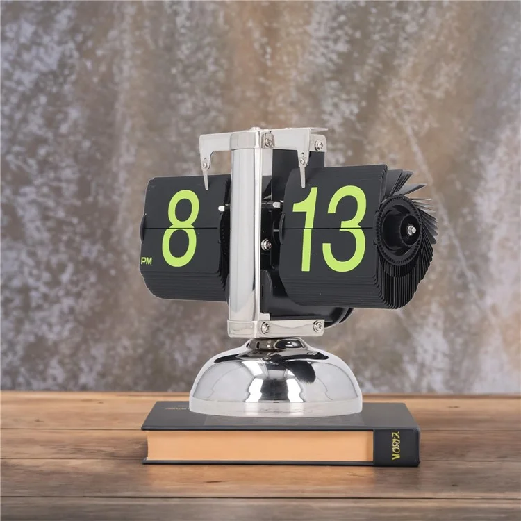 Reloj de mesa con números verdes de acero inoxidable, volteo automático de páginas, estilo retro con equilibrio de volumen