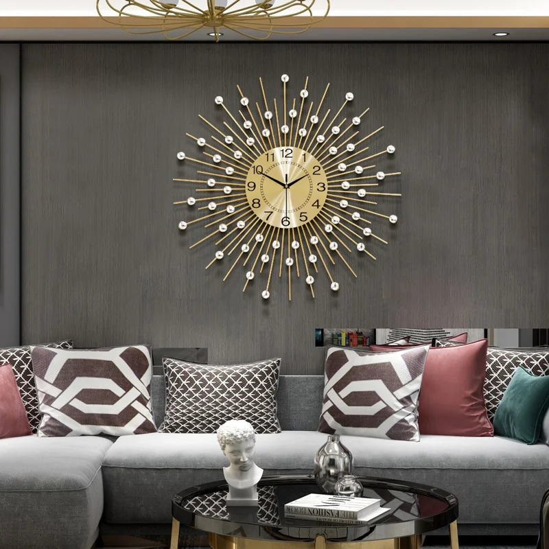 WM195 European Style Creative Wall Clock Modern Decorative Iron Art Quartz Clock for Living Room