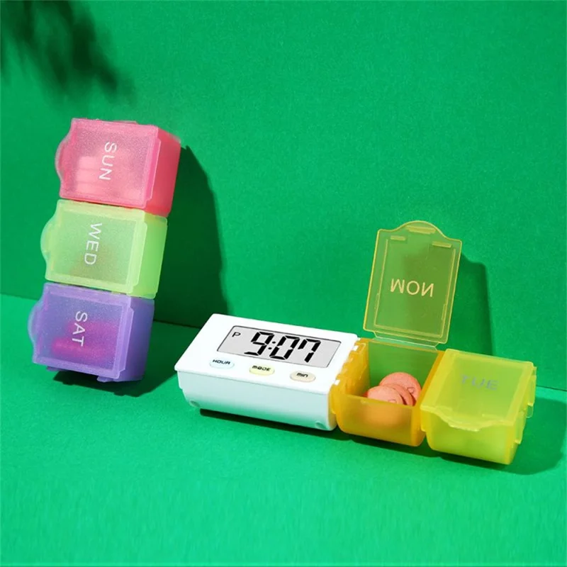 Organisateur de pilules portable à 7 compartiments Boîte de rangement hebdomadaire pour médicaments Conteneur multicolore