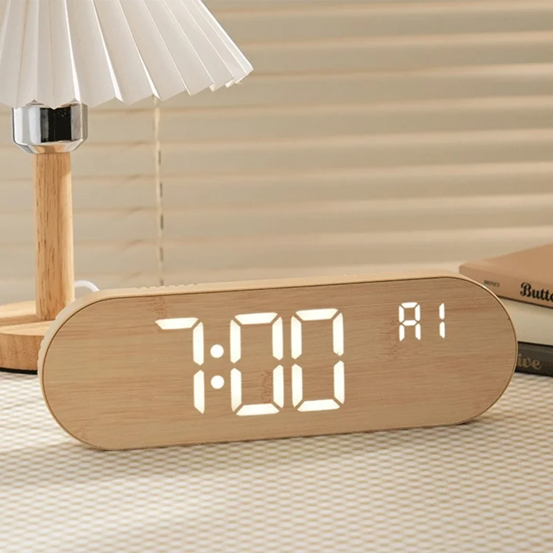 Horloge murale ovale multifonction GH8053, horloge électronique LED réglable avec 4 niveaux de luminosité, affichage de la date et de la température - Jaune