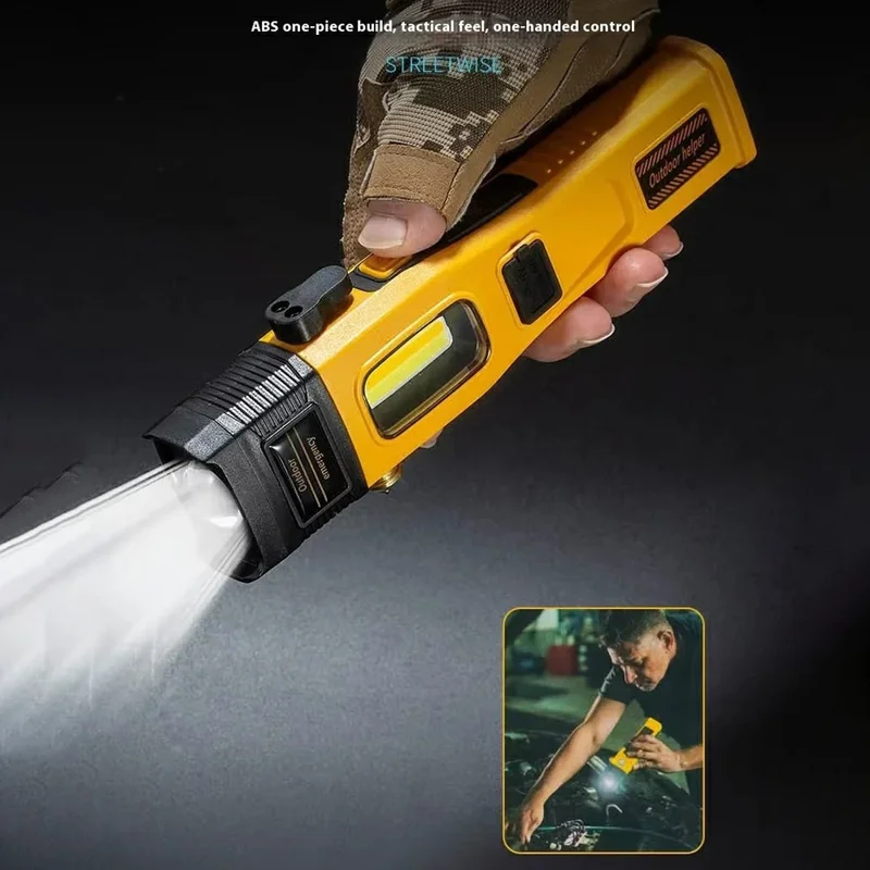 W5215 Instelbare multifunctionele werklamp auto nooddief met sterke magneet / ruitbreker / veiligheidshamer - Geel