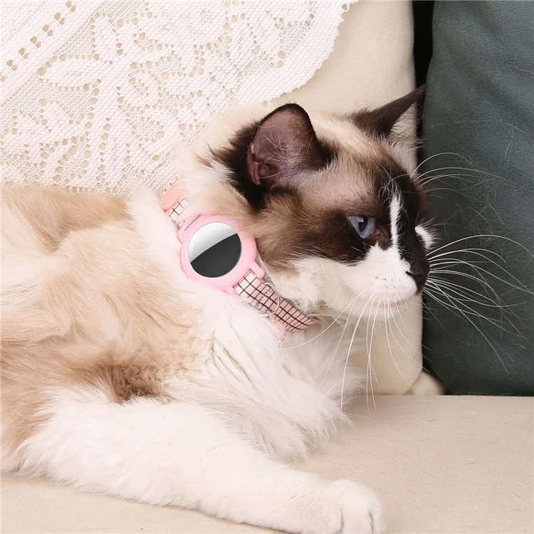 Adjustable Nylon Pet Collar with Silicone Case for AirTag GPS Tracker Cover with Bell Pendant ST - Pink