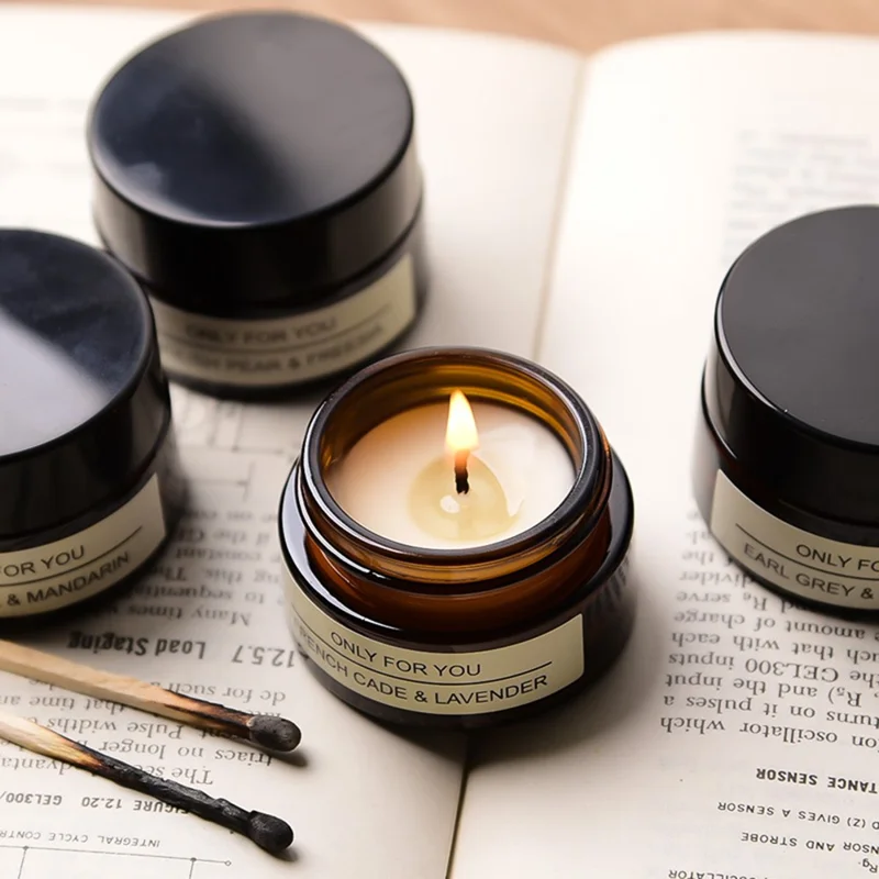 Creative Soy Wax Aromatherapy Candle with Glass Bottle Scented Candle Valentine Day Gift - Earl Grey and Cucumber