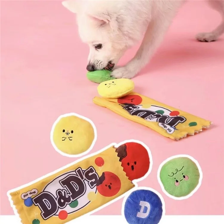 TG-TOY0546 Conjunto de 4 juguetes para gatos con dispensador de alimentos y sonido Bola de peluche interactiva para gatitos 