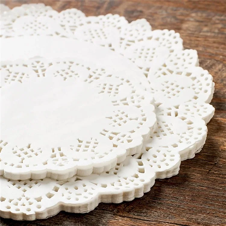 140Pcs 5.5 inch Disposable Food Doilies Round Flower Bottom Paper Lace Liners Oil Absorbing Cake Pad (BPA Free, FDA Certified)