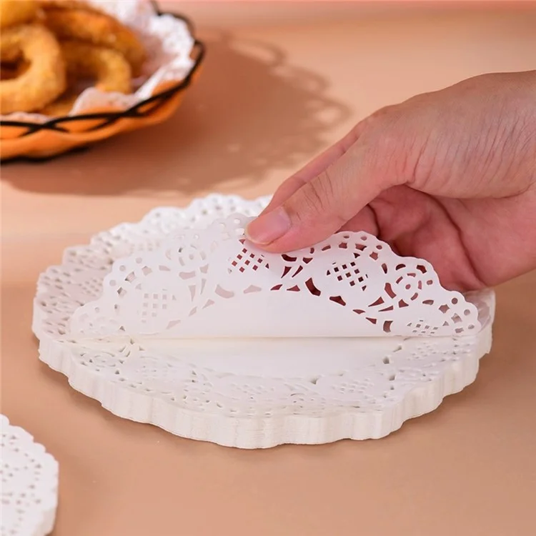 140Pcs 5.5 inch Disposable Food Doilies Round Flower Bottom Paper Lace Liners Oil Absorbing Cake Pad (BPA Free, FDA Certified)