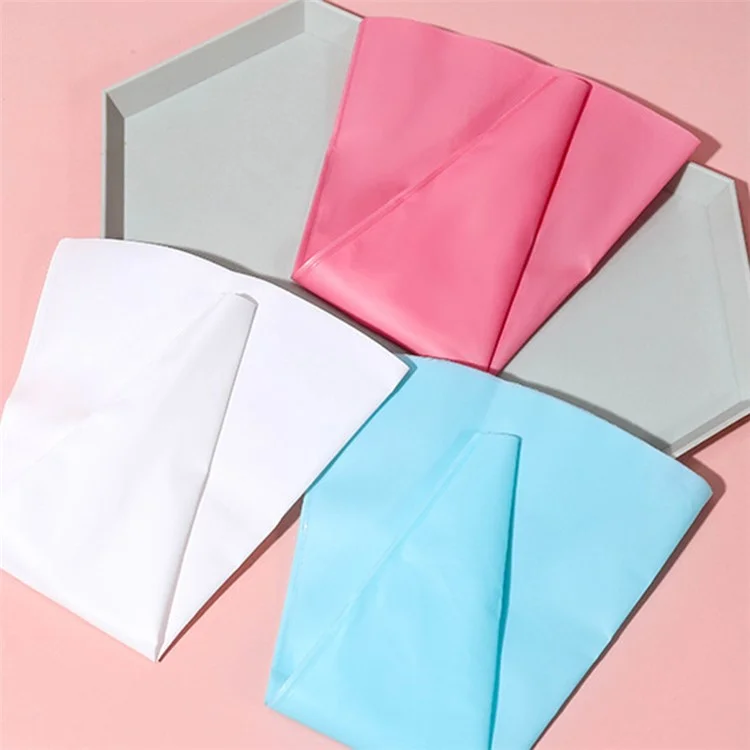 29Pcs  /  Set Christmas Cake DIY Tool Icing Piping Nozzles with Cream Pastry Bag Scrapers (No FDA Certificate) - Pink