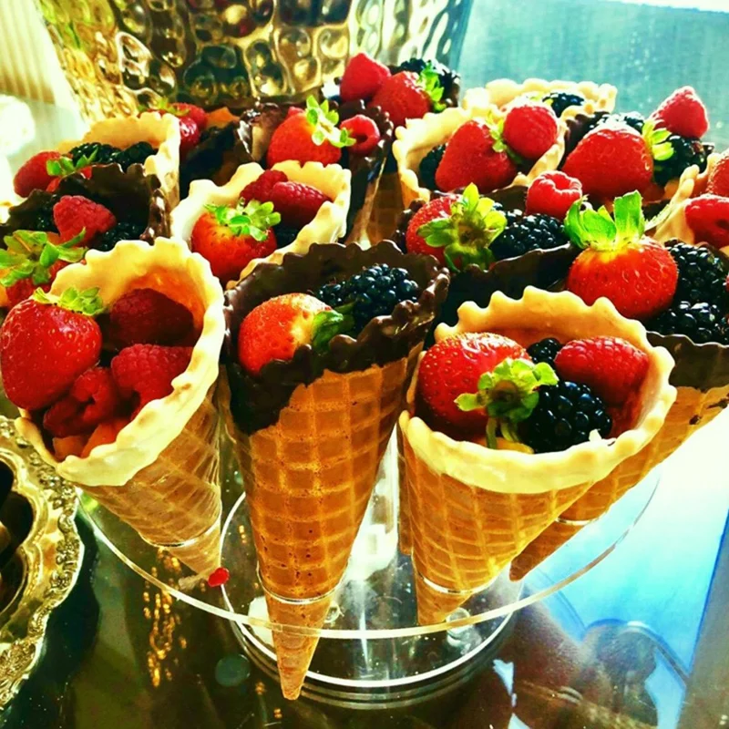 16 Holes Acrylic Transparent Ice Cream Stand Cake Cone Holder Wedding Buffet Food Display Stand (No FDA Certified, BPA Free)