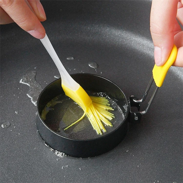 4 Anneaux à Œufs En Silicone - Moules Ronds Antiadhésifs Pour Œufs Au Plat, Crêpes, Omelettes