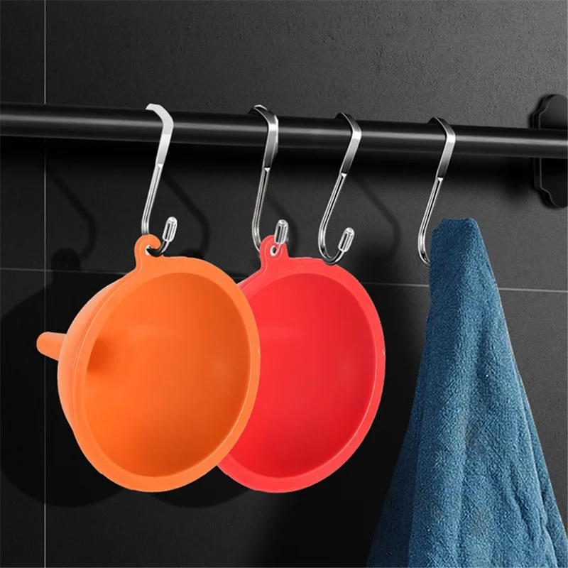3Pcs / Set S / M / L Silicone Wine Oil Honey Funnel Kitchen Liquid Pouring Funnel Tool (No FDA Certification, BPA-free) - Red