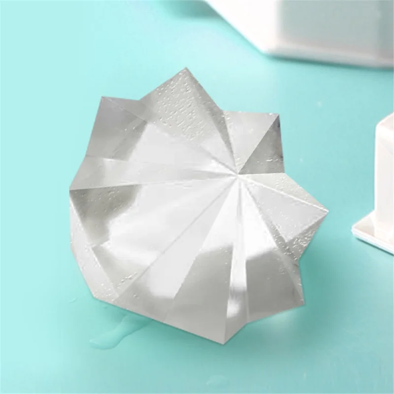 Creative 4 Cells Large Ice Ball Making Box PP Frozen Ice Cube Mold (BPA Free, No FDA Certificate) - Polygonal Star Shape