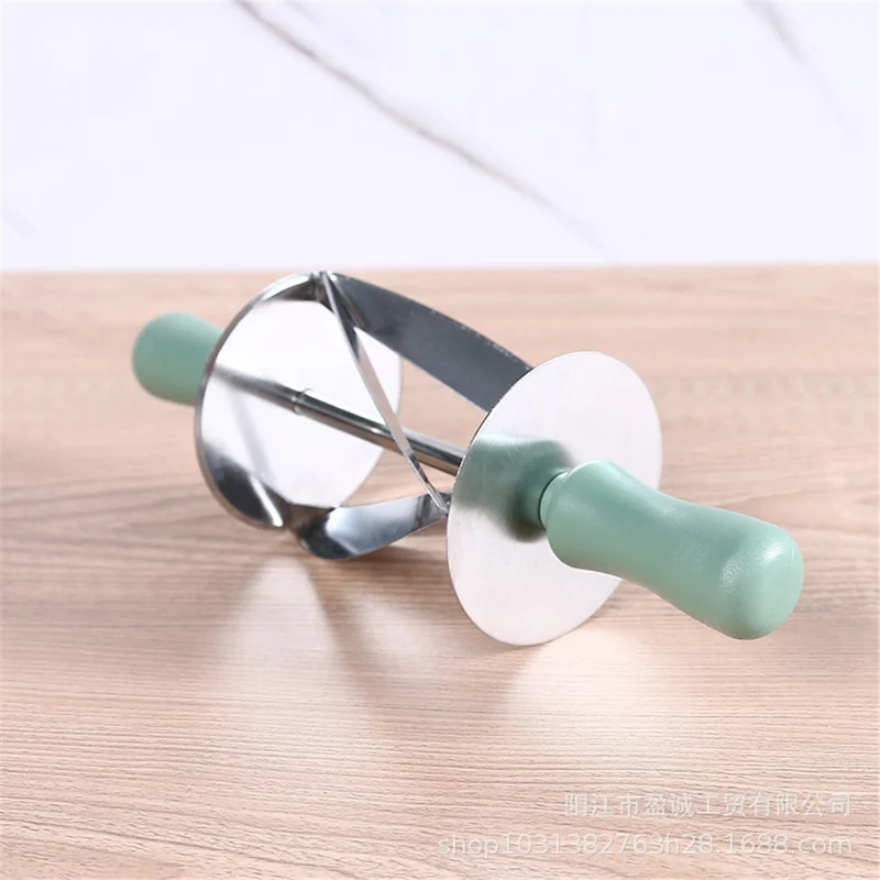 PP+Stainless Steel Croissant Dough Rolling Cutter Bread Making Kitchen Tool (No FDA, BPA Free)