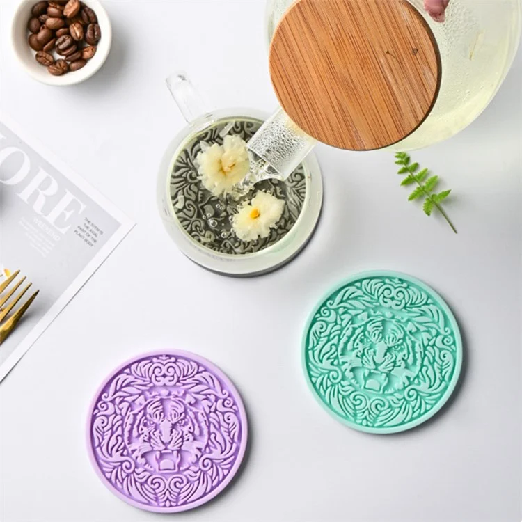 17*17cm Tiger Pattern Round Silicone Heat Resistant Mat Dining Table Placemat - Matcha Green