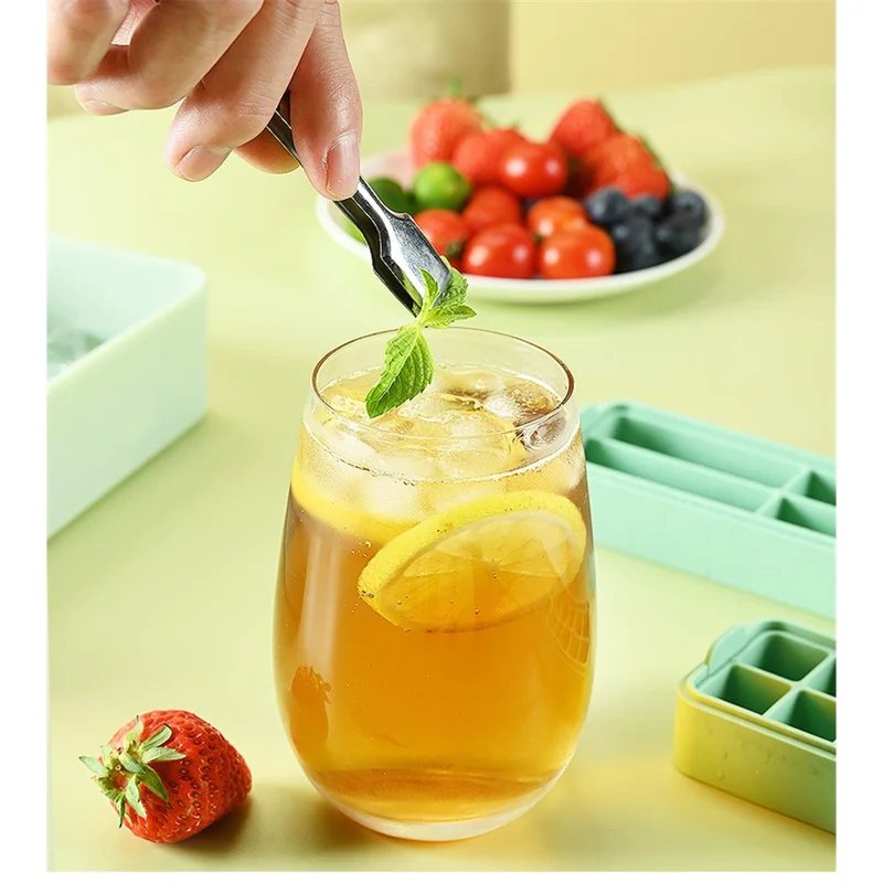 4-in-1 Ice Cube Tray 4 Pack Ice Cubes Maker with Ice Clamp (BPA-Free / FDA Certified) - Green