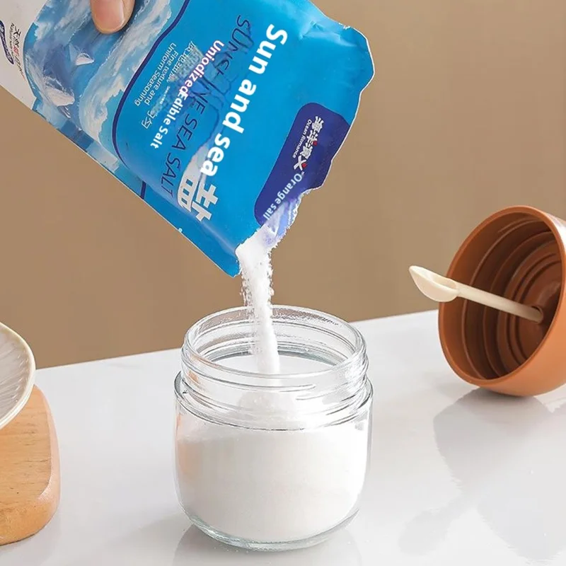 Kitchen Seasoning Container with Integrated Spoon Moisture Proof Glass Sealed Spice Jar (BPA Free, No FDA) - Green