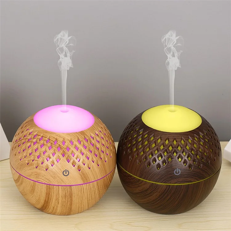 Humidificateur d'air miniature silencieux de 200 ml à grain de bois, brumisateur de brouillard coloré avec éclairage pour la maison et le bureau (avec certification CE) - Marron / Prise UK