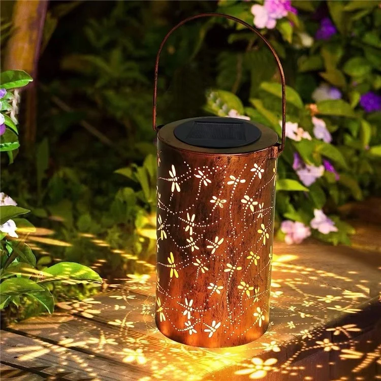 Lámpara colgante solar decorativa de metal calado en forma de libélula para exterior, tamaño L