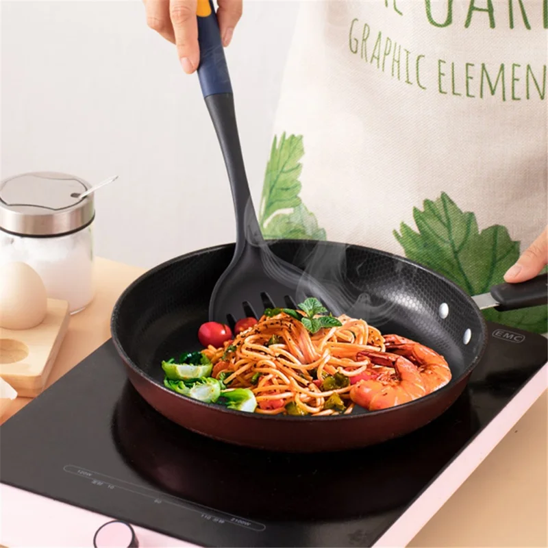 1-Piece Nylon Kitchen Utensil High-Temperature Resistant Cooking Tool (No FDA, BPA-Free) - Spoon