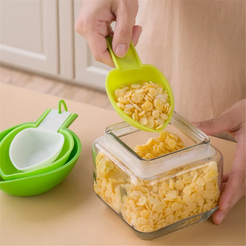 Creative Children Cookware Nylon+PP+TPR Spatula Fork Spoon Kitchen Utensils (BPA Free, No FDA) - Banana Measuring Spoon