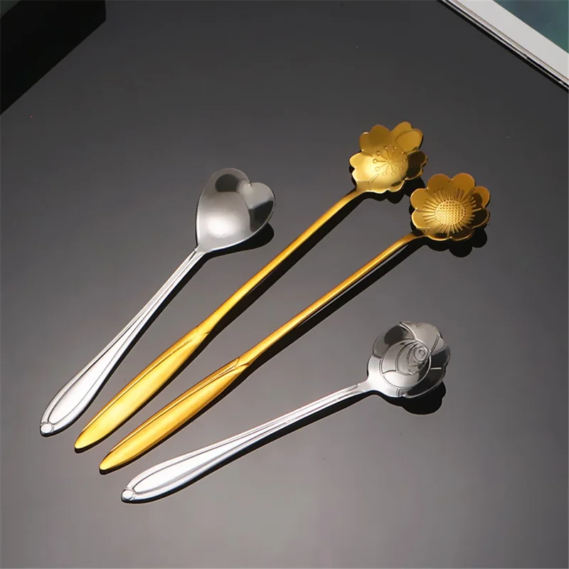 4PCS / Set 17.6-17.8cm Stainless Steel Flower Shape Spoons Tableware Teaspoon Dessert Coffee Spoon for Mixing Stirring - Green  /  Gold