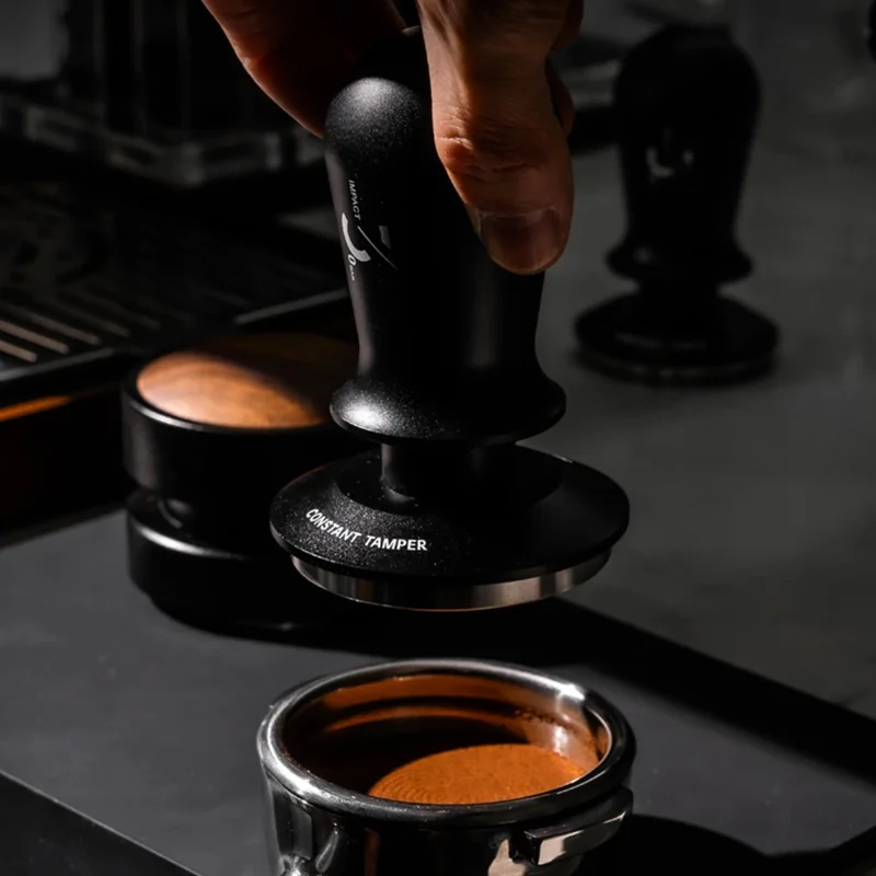 Ferramenta de Distribuição de Espresso Tamper de Café Ajustável com Mola de Pressão (Sem BPA, Sem FDA) - 51mm / Preto