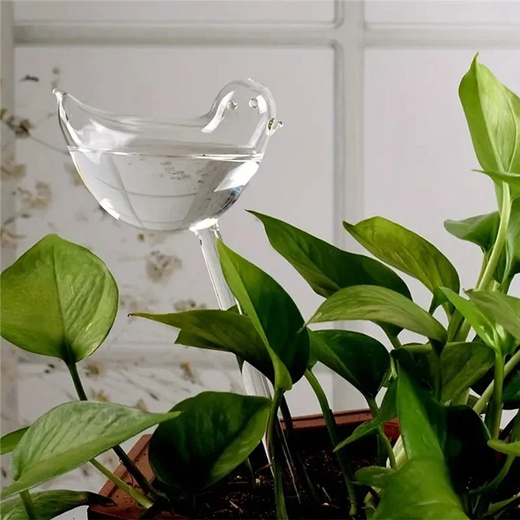 5Pcs Distributeur d'eau en forme d'oiseau de 90ml, Système d'irrigation au goutte-à-goutte en PVC, Dispositif d'arrosage automatique, Taille L - Transparent