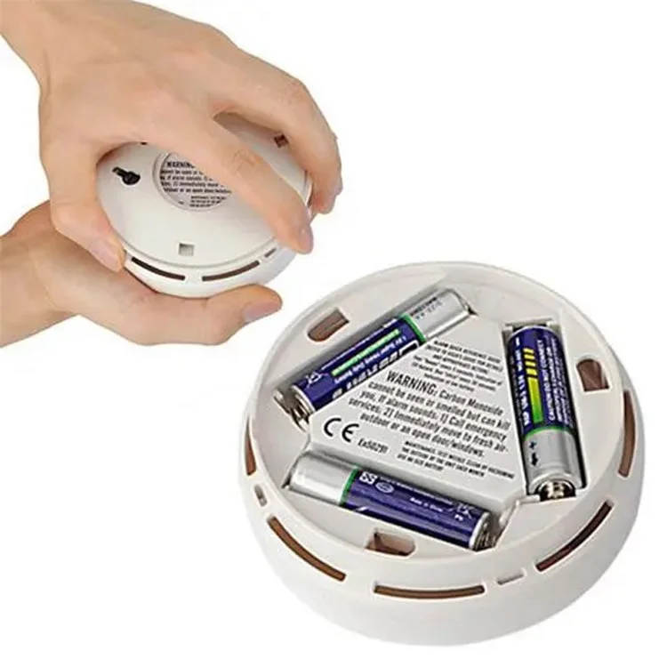 CO999 Kohlenmonoxid-Alarm-Detektor mit austauschbaren Batterien - Batteriebetriebener CO-Alarm-Detektor mit LCD-Display für Zuhause, Schule und Büro (Batterien nicht enthalten)