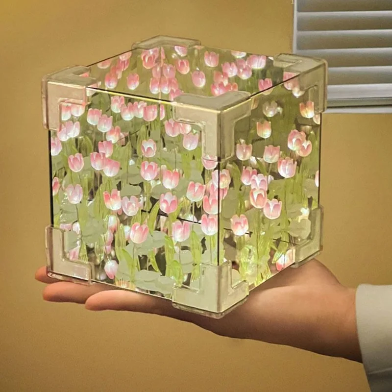 Lampe Miroir Tulipe Romantique DIY Forme Cube Lampe de Nuit Tulipe Décoration de Chambre, 30 Tulipes / Alimenté par Batterie - Rose