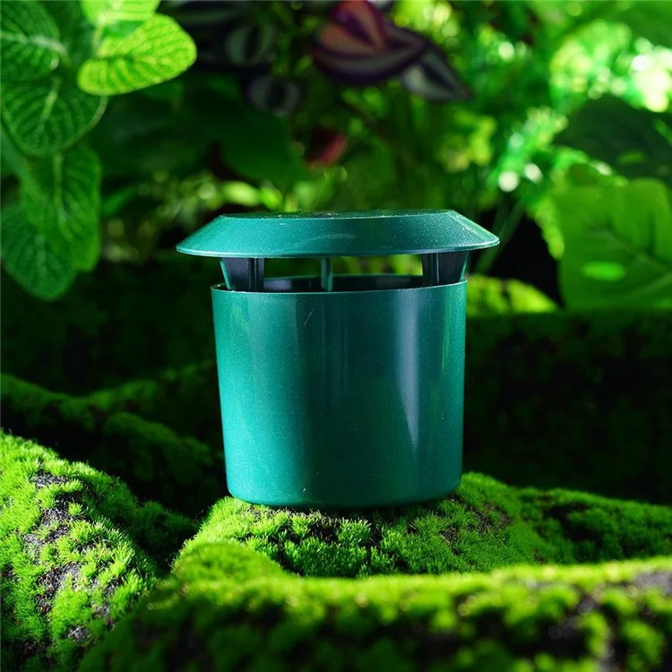 Plastic Snail Trap Vegetable Garden Snail Cage Catcher Molluscs Trapper