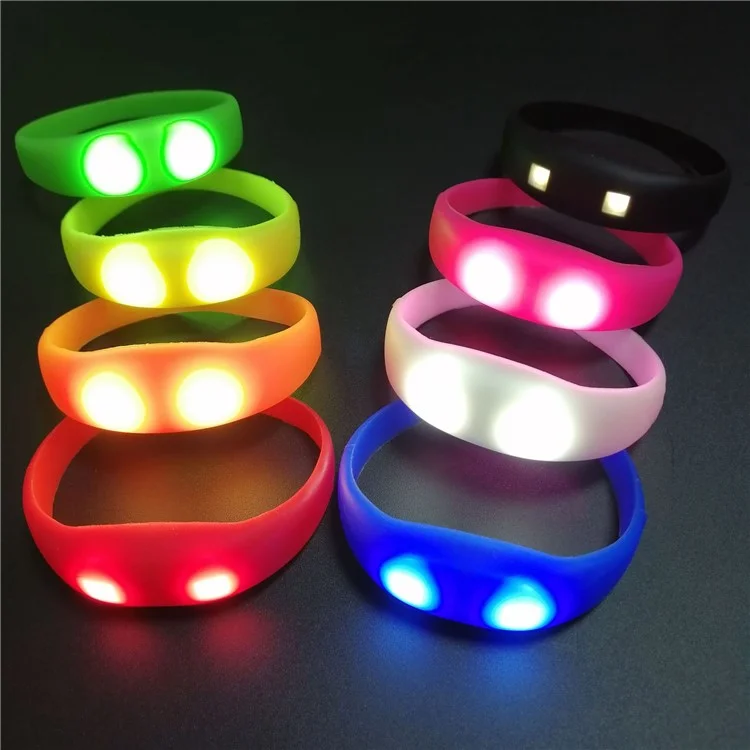 Sound Vibration Control LED Light Silicone Glow Bracelet for Party Flash Wristband - White