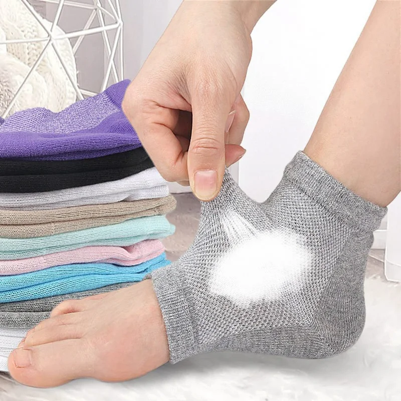 001 1 Pair Gel Heel Crack Socks Half Cut Mesh Breathable Cotton Socks Heel Protection - Grey