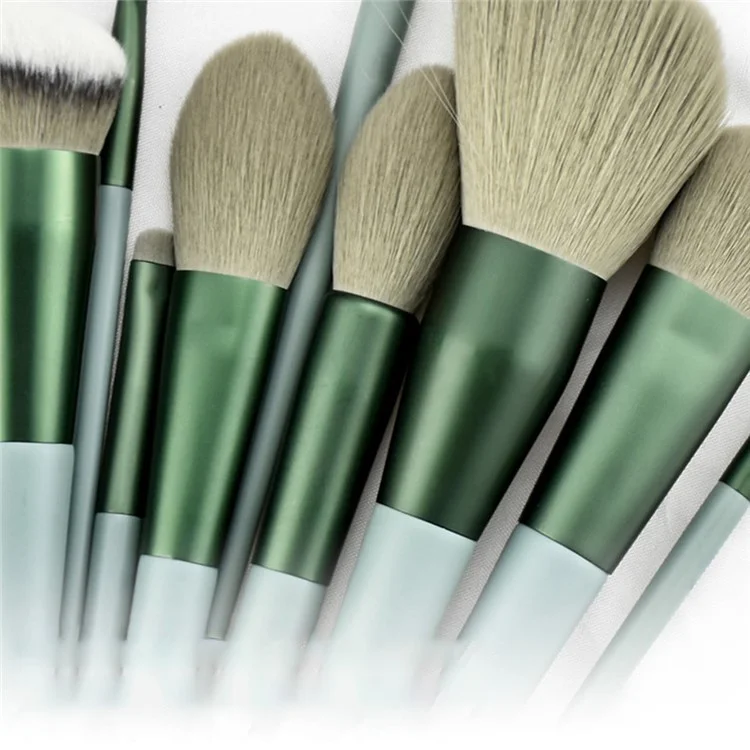 13Pcs Makeup Brush Set Cosmetic Brushes Soft Fiber Foundation / Contour / Blending Tools with Velvet Pouch - Green