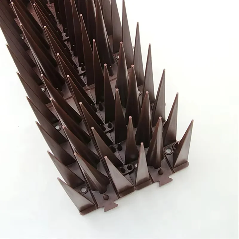 4Pcs Garden Anti-Climbing Spikes Birds Cats Repellent Wall Fence Protection Device - Black