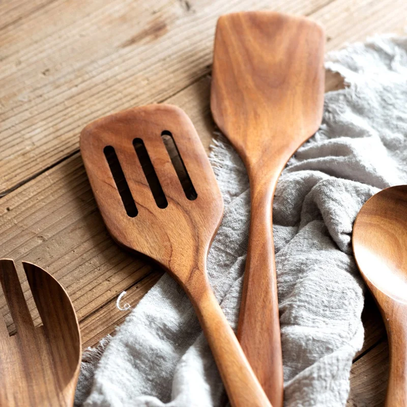 Juego de 9 Utensilios de Cocina de Madera de Acacia: Cucharón, Espátula, Espumadera, Cuchara, Tenedor de Ensalada en Barril (Libre de BPA, Sin FDA)