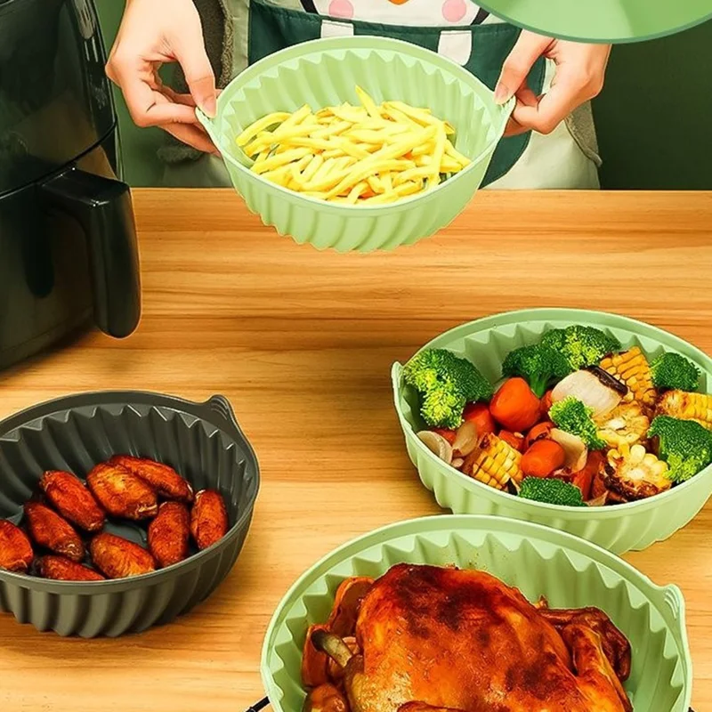 22cm Air Fryer Oven Silicone Baking Pan Heat Resistant Foldable Round Cake Mold with Hand Clamps (BPA Free, FDA Certified) - Style 2