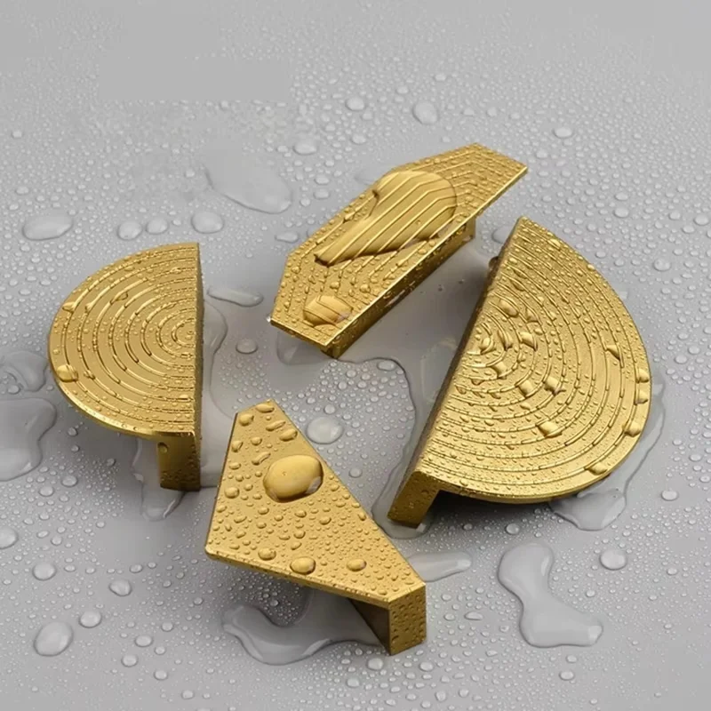 TNH3311 Triangle Copper-Colored Drawer Pull Handle Wardrobe Cabinet Aluminum Alloy Handle