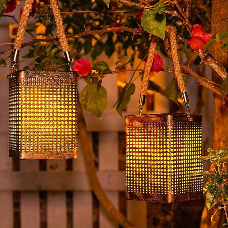 2 Peças de Lanternas Solares Externas com Arte em Ferro Oco Luzes Decorativas para Jardim e Pátio Pendentes