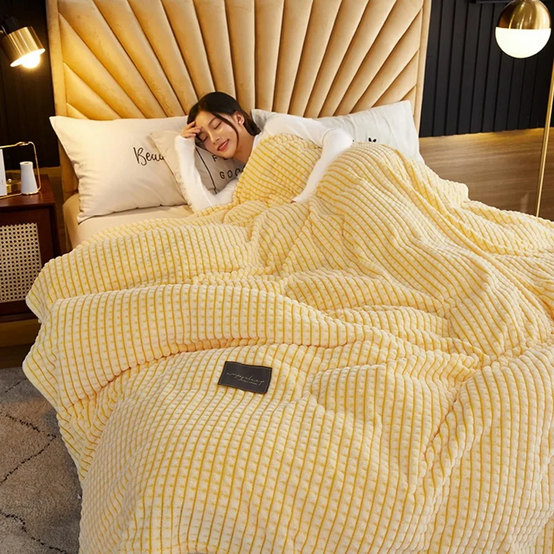 Coperta in Velluto di Latte Ultra Morbida 150 x 200 cm per Pisolino, Colore Tinta Unita per Divano Ufficio - Giallo Limone