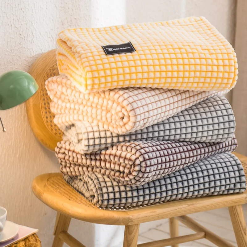 180 x 200cm Ultra Soft Milk Velvet Throw Blanket for Nap Solid Color Office Sofa Cover - Lemon Yellow