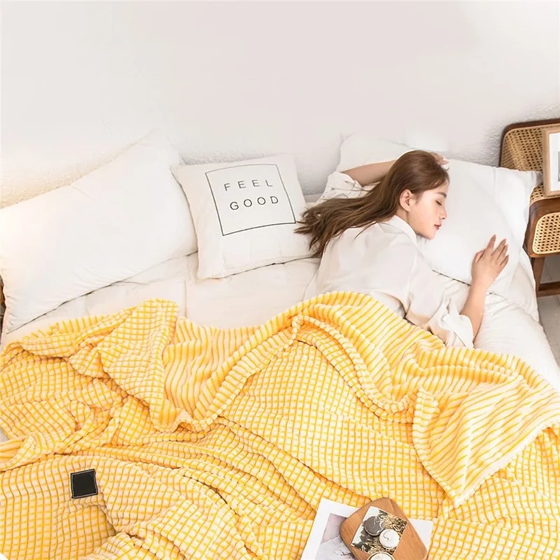 180 x 200cm Ultra Soft Milk Velvet Throw Blanket for Nap Solid Color Office Sofa Cover - Lemon Yellow