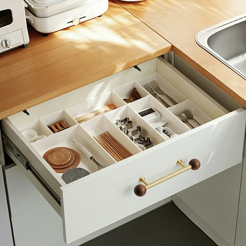 8194 96mm Hole Centers Walnut Cabinet Handles French Style Solid Brass Round Ball Pulls for Wardrobe / Drawer - Bronze