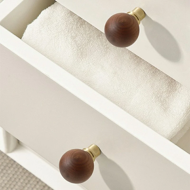 Pomo de armario de madera de nogal de 25 mm de diámetro con tirador de bola redonda de latón, estilo vintage francés de lujo para armario / cómoda - Bronce