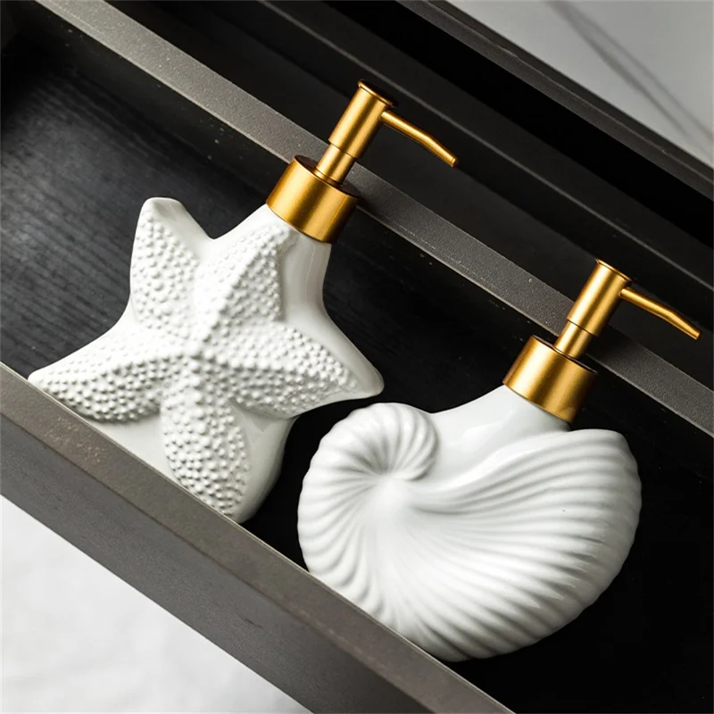 Distributeur en céramique nordique pour hôtel - Bouteille de savon, shampooing, après-shampooing et lotion avec pompe rechargeable - Modèle Coquillage